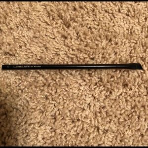 Limelife by alcone classified brush #13.